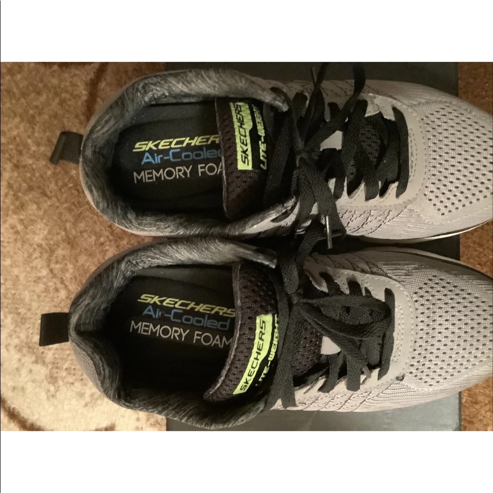 Skechers dual lite memory foam sneakers size 7 - Picture 5 of 6
